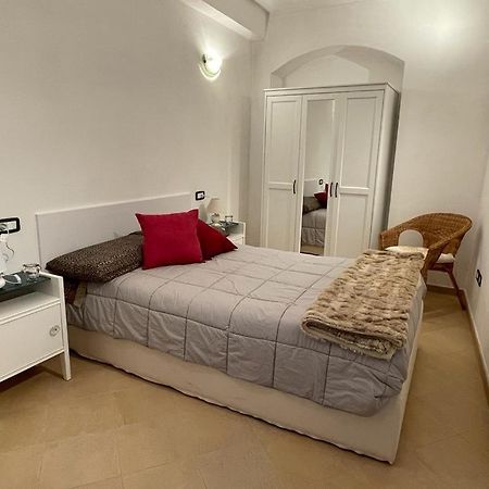 La Loggia Di Na Βίλα Αλμπένγκα Εξωτερικό φωτογραφία